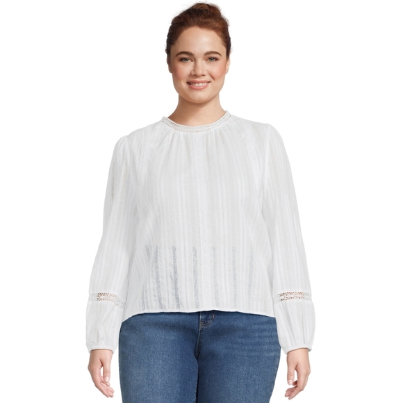Time and Tru Tops - 🆕️White lace blouse Size XXL